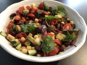 chickpea and kidney bean salad Sharing a quick, easy and colourful salad recipe for you to try at home made with ingredients that are easily available. This is a protein packed vegetarian lunch that can be made in less than 30 minutes.